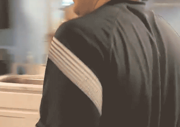 b99a2fb97ab5b5c06ce2f96d656da0fab350af1d.gif